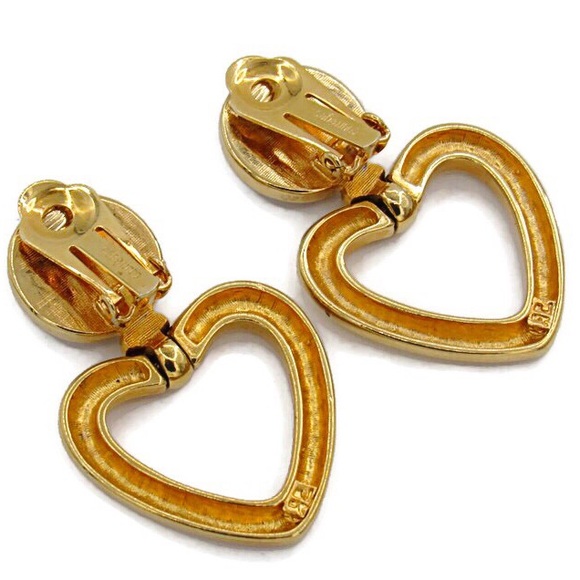 Not for Sale …..Vintage Courrèges of Paris Heart Earrings - Picture 2 of 3
